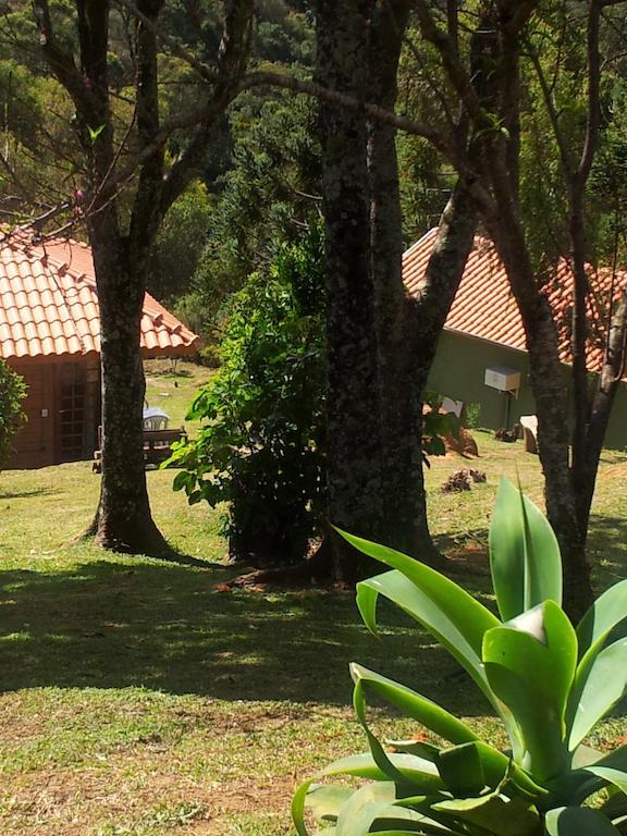 Hotel Abrigo Da Reserva Santo Antônio do Pinhal Esterno foto