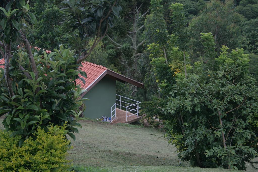 Hotel Abrigo Da Reserva Santo Antônio do Pinhal Esterno foto